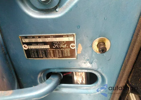 1962 Ford Thunderbird from USA, damaged, VIN 2Y87Z156659